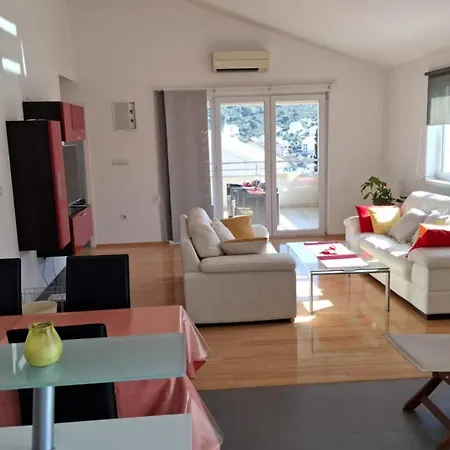 Апартаменты Apartment More Трогир