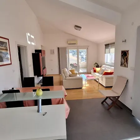 Apartment More Апартаменты