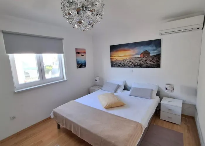 Apartment More Апартаменти *