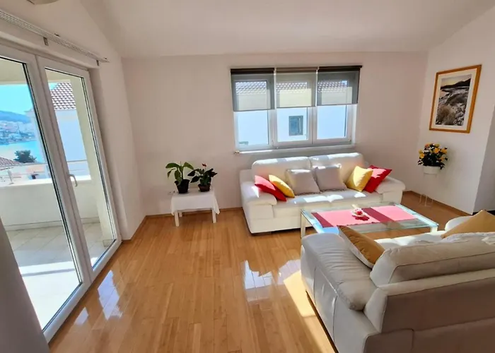 Apartment More Трогір