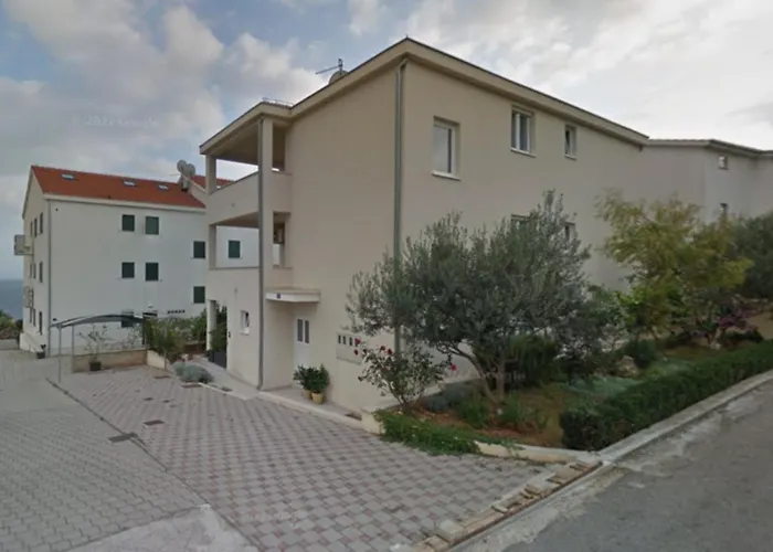 Апартаменти Apartment More *